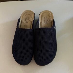 Fly Flot Navy Blue Women's Mules